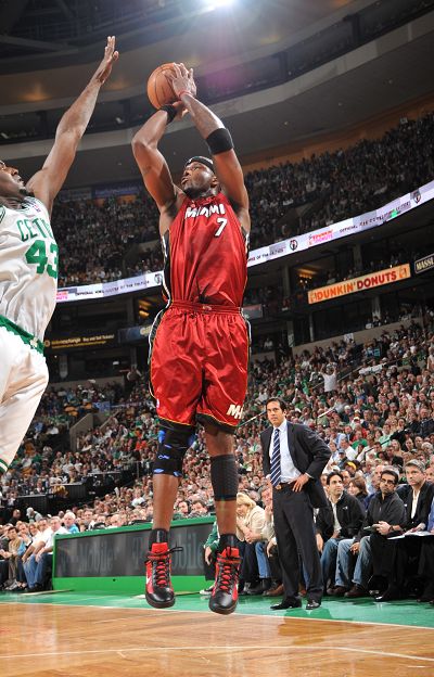 球队士气低 球队士气低