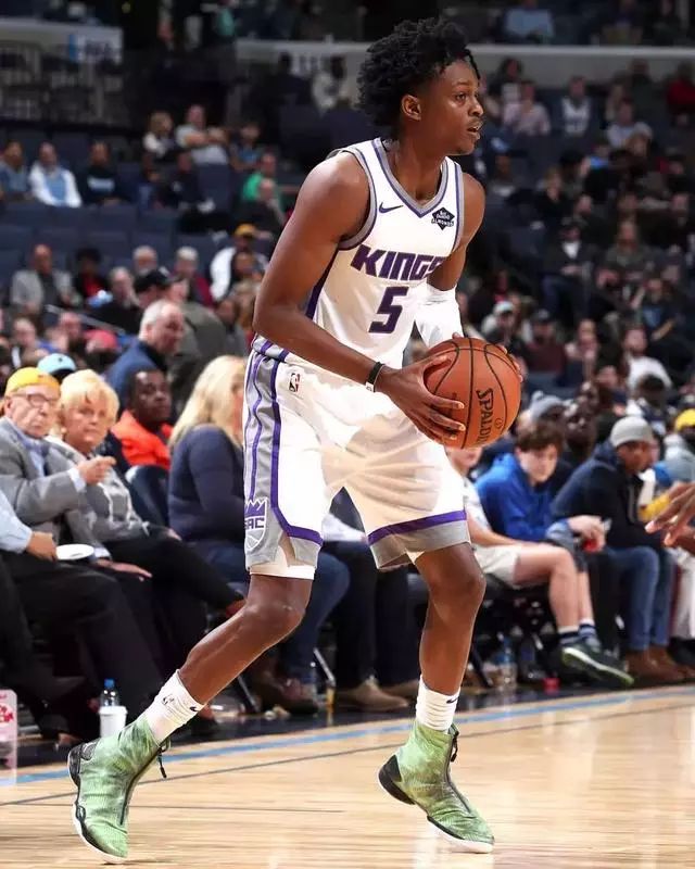 以硬碰硬的 以硬碰硬的