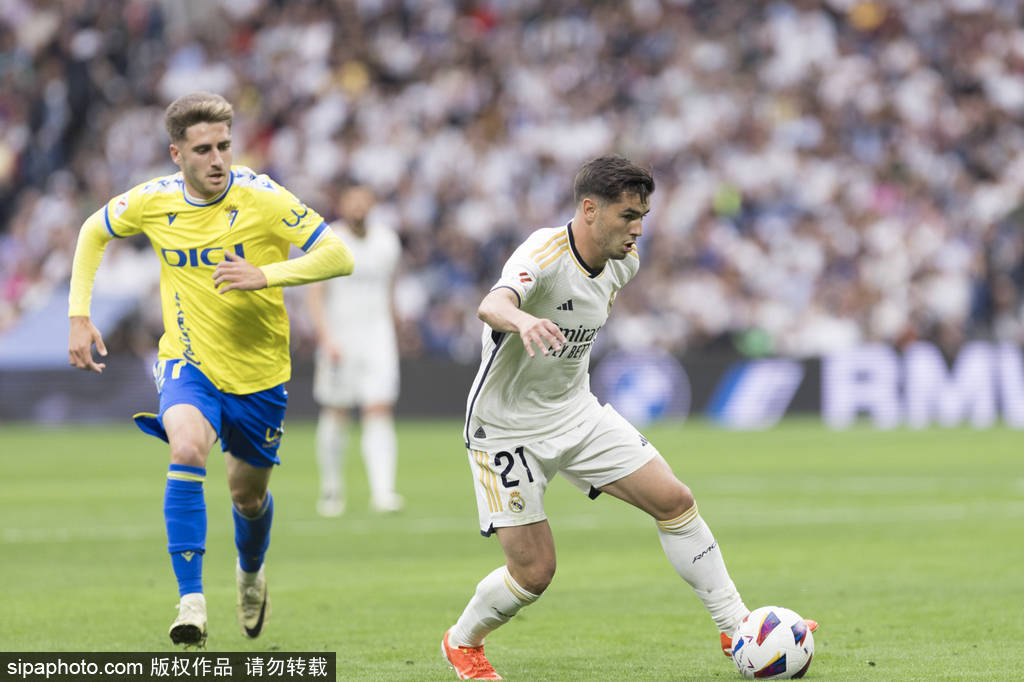 不乏少年天 不乏少年天