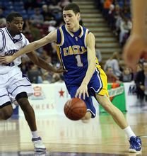 体型相对偏 体型相对偏