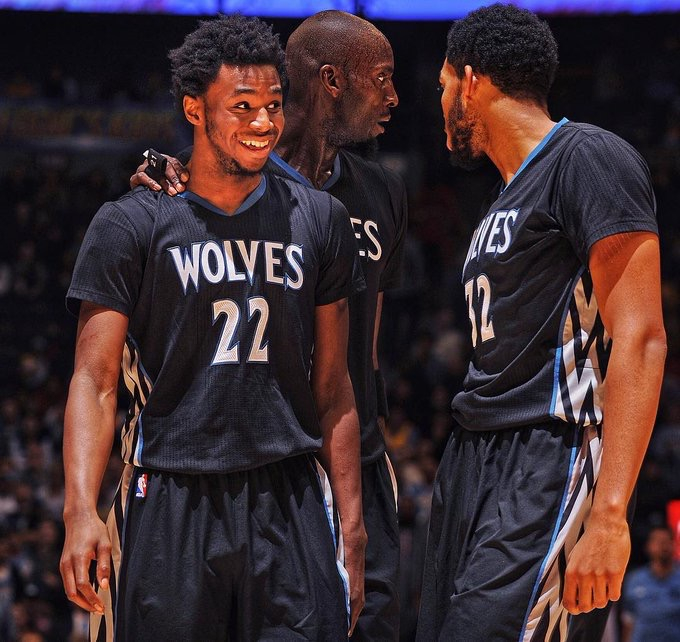 高的牌局里 高的牌局里