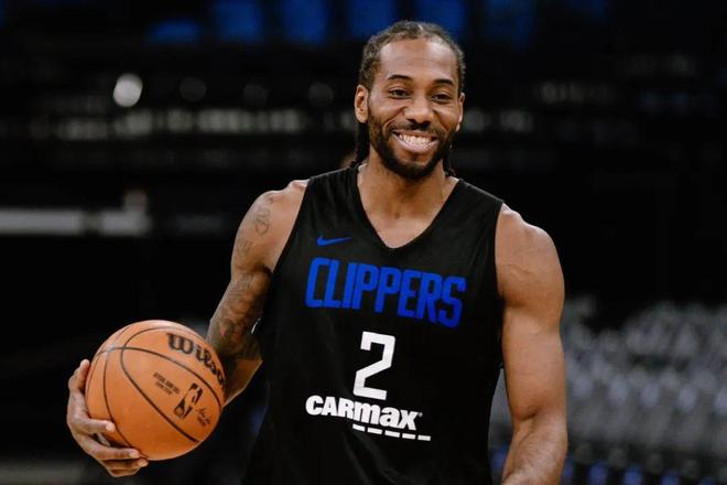 城镇与荒原 城镇与荒原