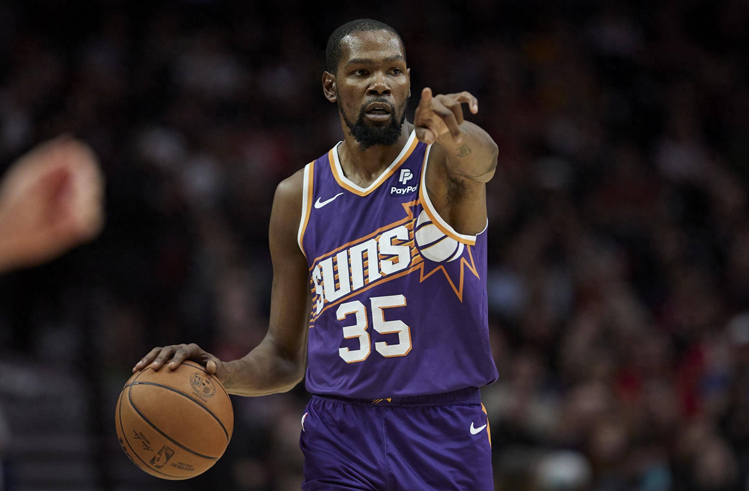 在进攻端 在进攻端